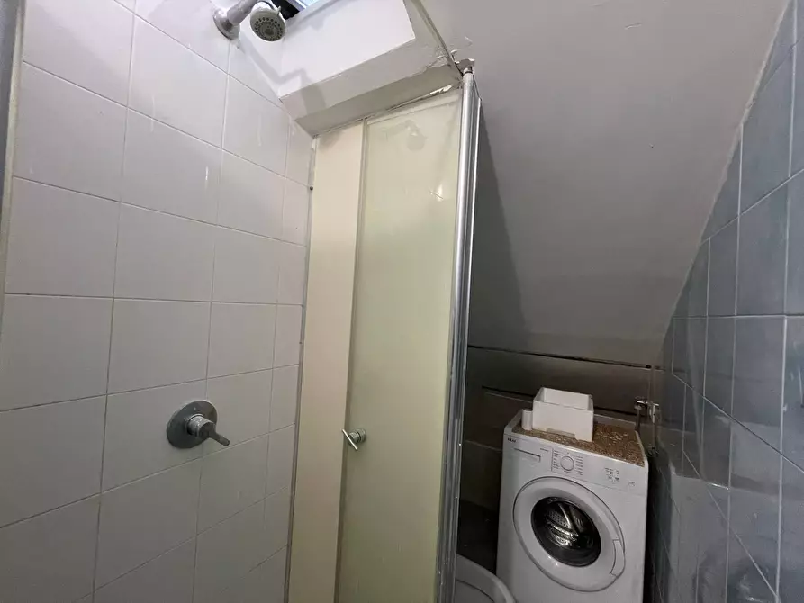 Immagine 13 di Appartamento in affitto  in Via Francesco Daniele 55 a Caserta