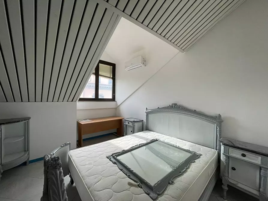 Immagine 9 di Appartamento in affitto  in Via Francesco Daniele 55 a Caserta