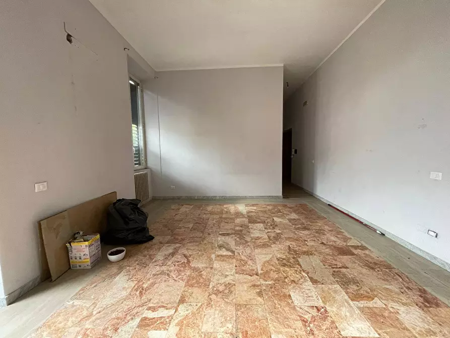 Immagine 3 di Appartamento in affitto  in Via Roma a Caserta
