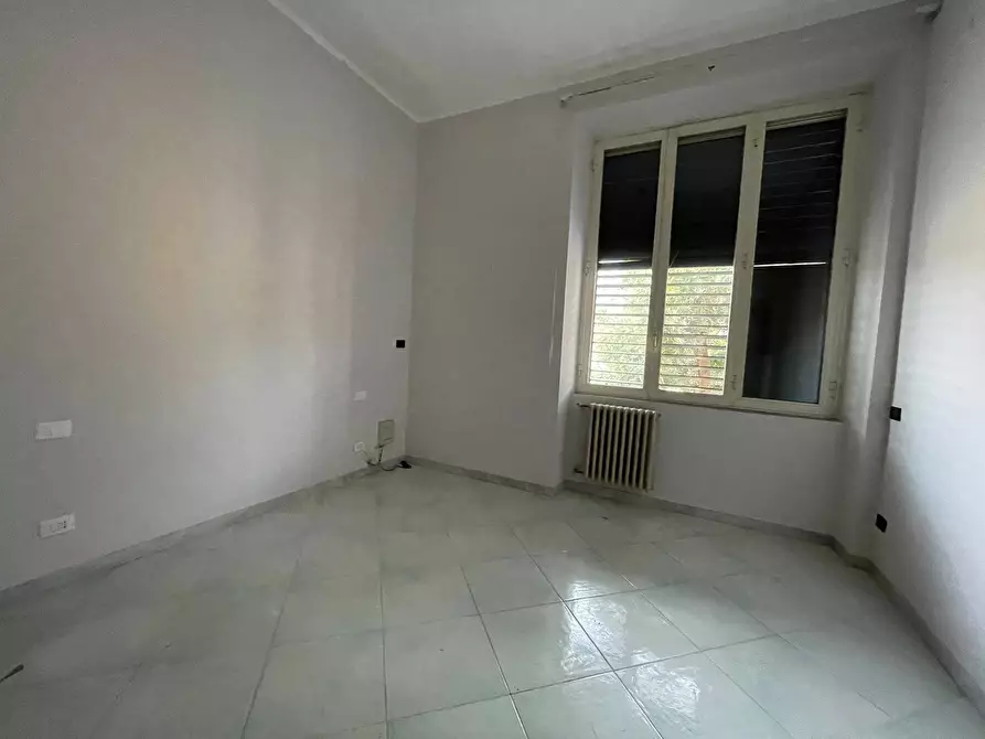 Immagine 11 di Appartamento in affitto  in Via Roma a Caserta