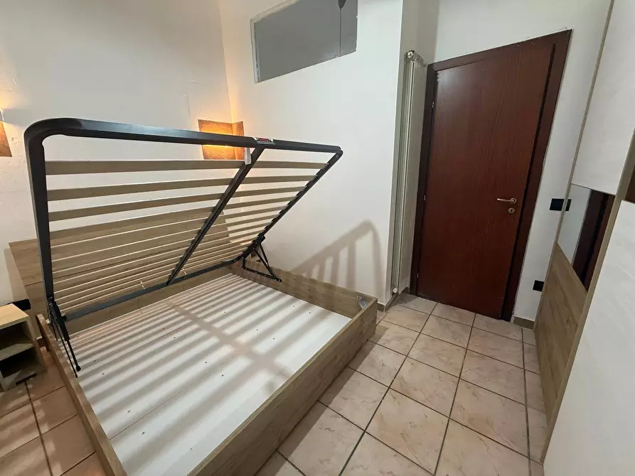 Immagine 14 di Appartamento in affitto  in Via Montagna 15 a Caserta