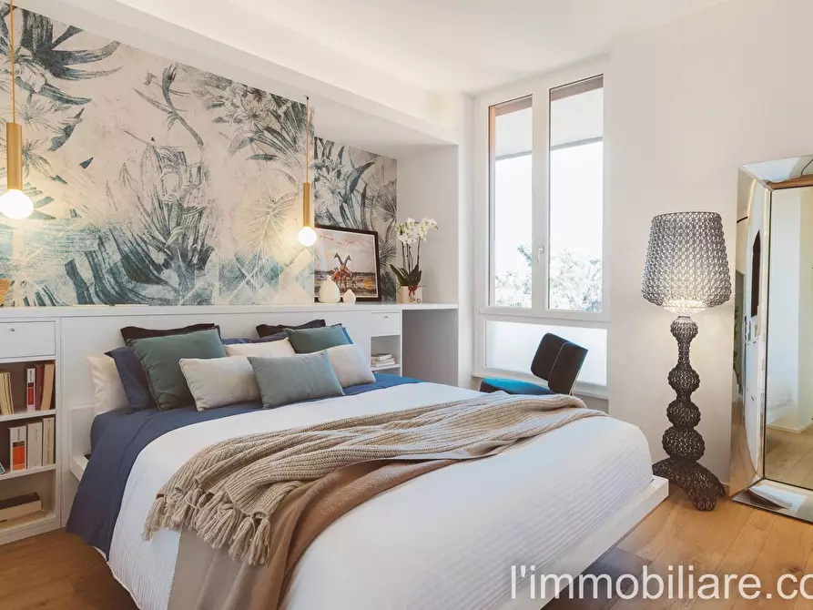 Immagine 5 di Appartamento in vendita  in Piazza Vittorio Veneto a Verona