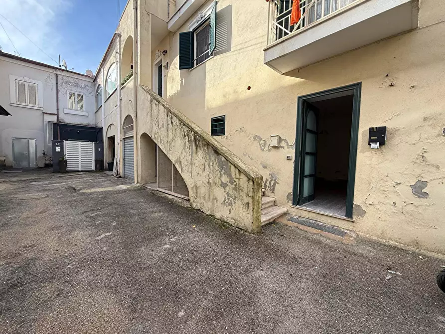 Immagine 15 di Appartamento in vendita  in Via Verdi 42 a Caserta