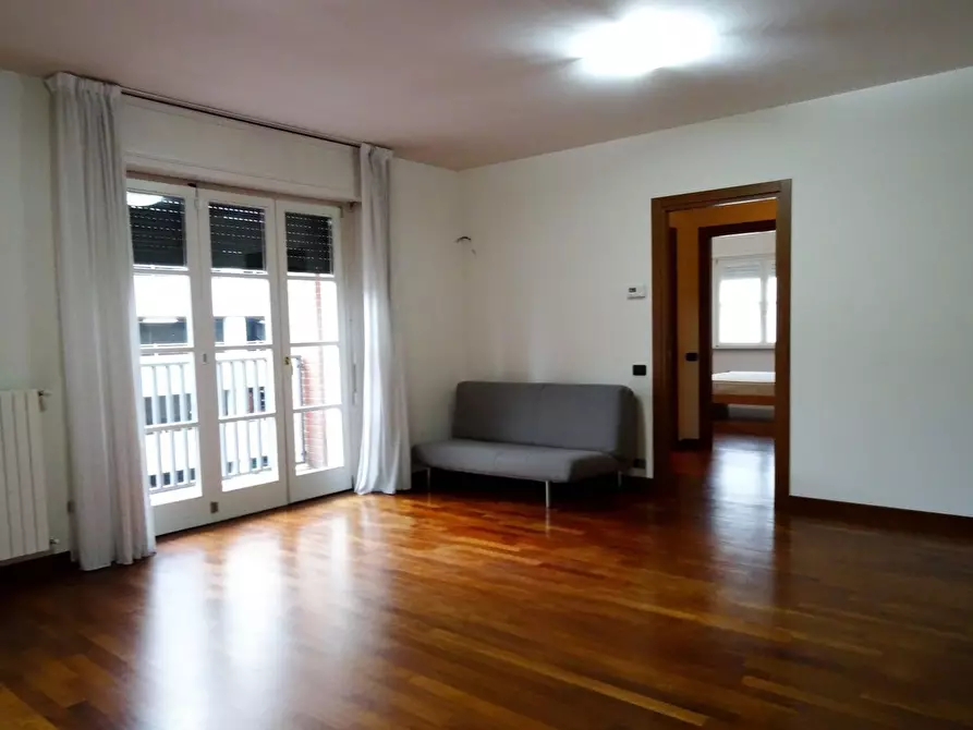 Immagine 3 di Appartamento in vendita  in Via XX Settembre 4-6 a Gallarate