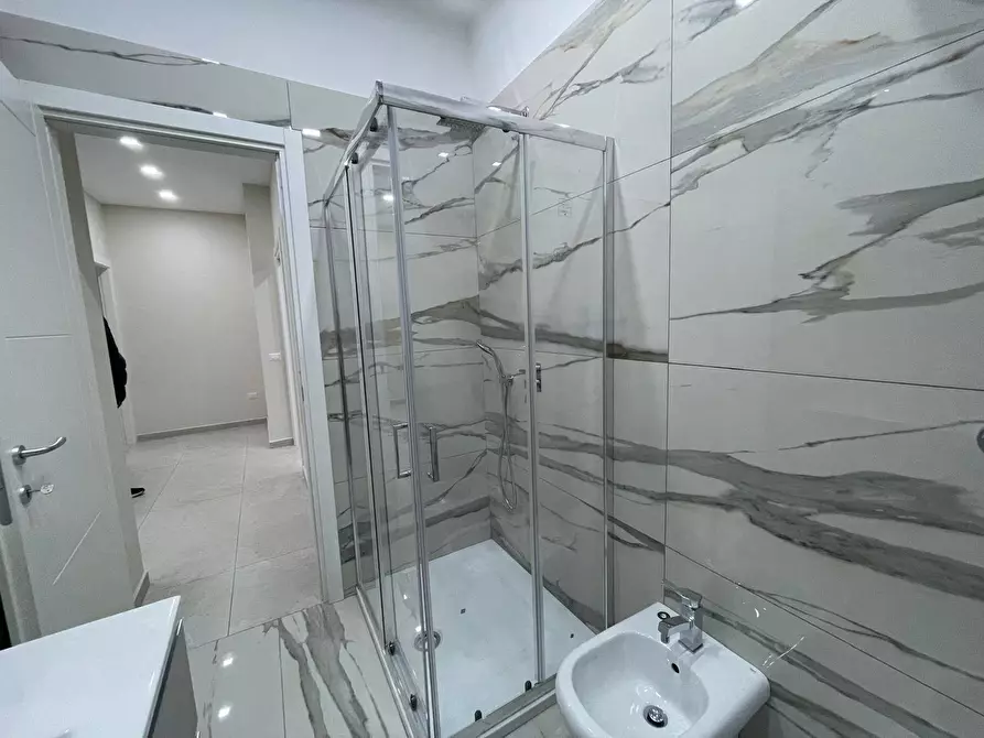 Immagine 20 di Appartamento in vendita  in Via Cesare Battisti a Caserta