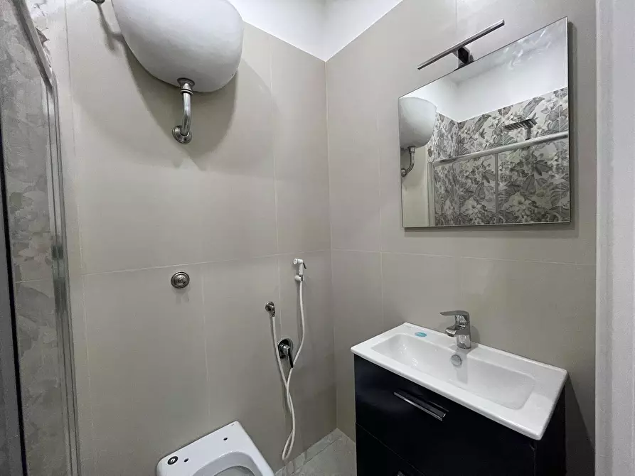 Immagine 18 di Appartamento in vendita  in Via Cesare Battisti a Caserta