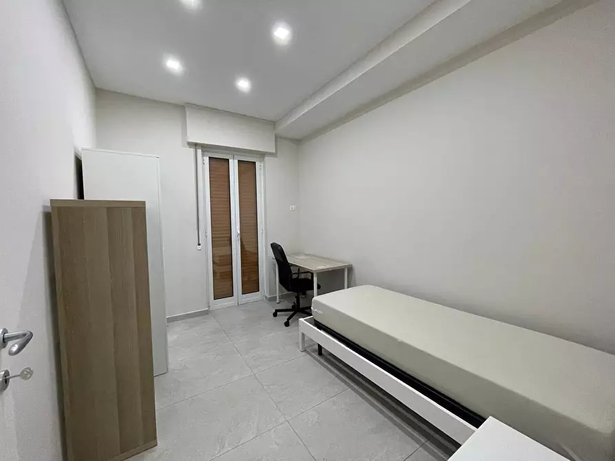 Immagine 13 di Appartamento in vendita  in Via Cesare Battisti a Caserta