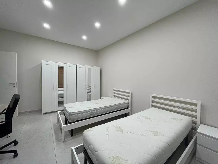 Immagine 9 di Appartamento in vendita  in Via Cesare Battisti a Caserta