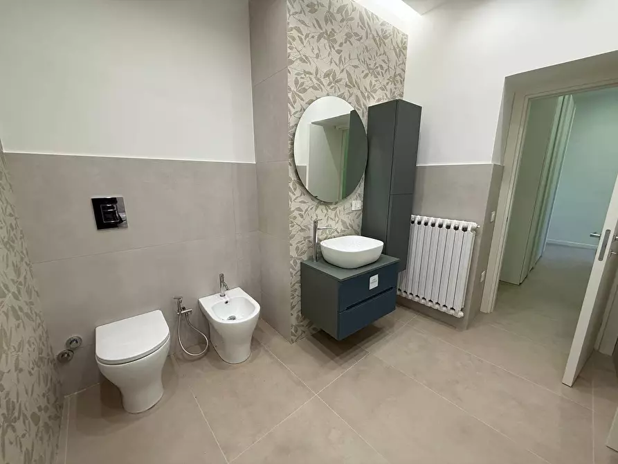 Immagine 21 di Appartamento in affitto  in Via Gennaro Papa 20 a Caserta