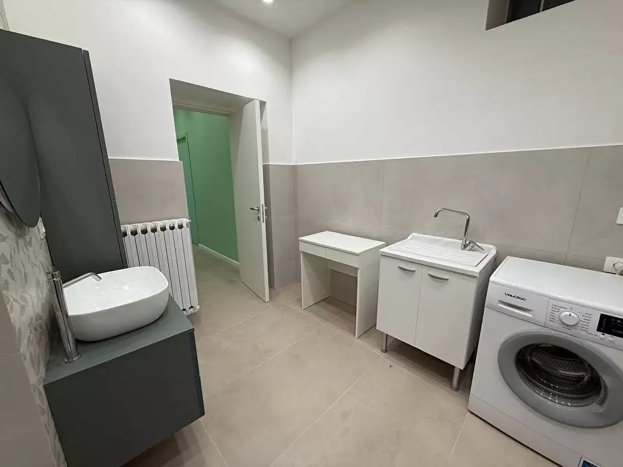 Immagine 22 di Appartamento in affitto  in Via Gennaro Papa 20 a Caserta