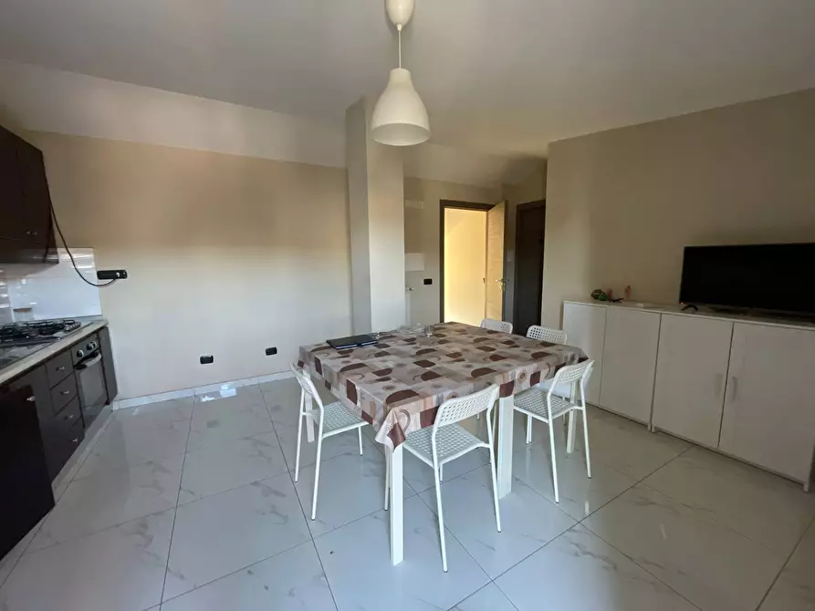 Immagine 11 di Camera in affitto  in via Laviano a Caserta