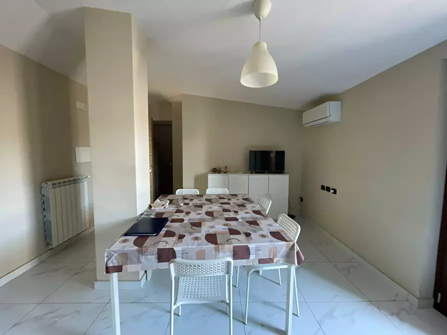 Immagine 9 di Camera in affitto  in via Laviano a Caserta