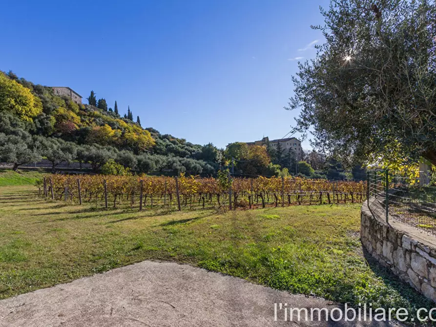 Immagine 15 di Rustico / casale in vendita  in via Pradelle 60 a Verona