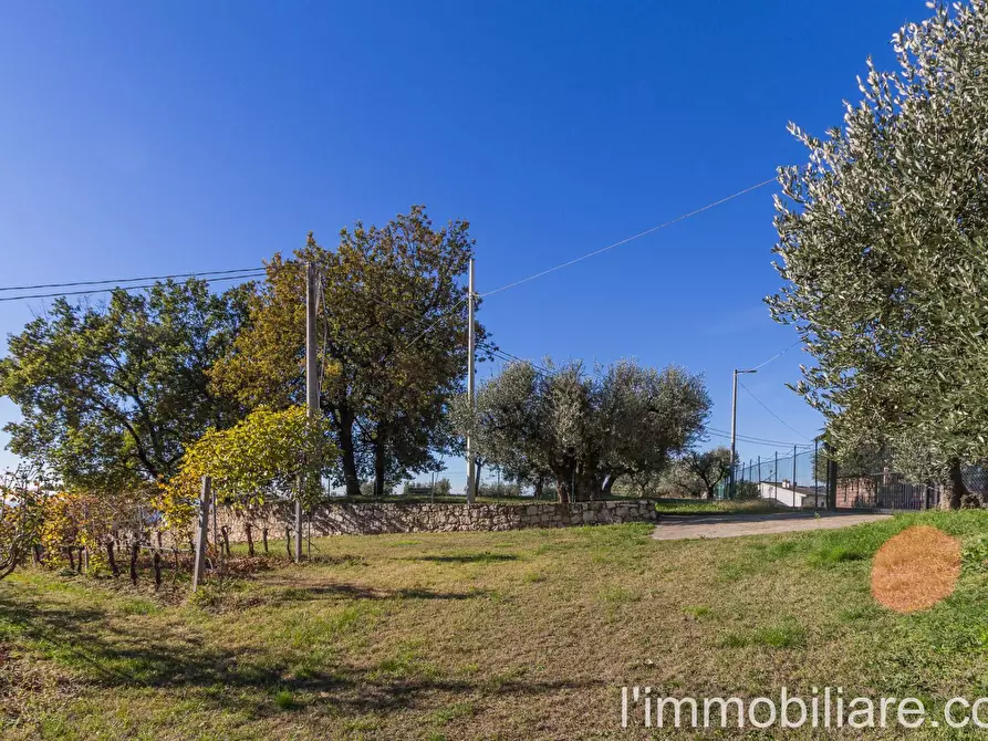 Immagine 16 di Rustico / casale in vendita  in via Pradelle 60 a Verona