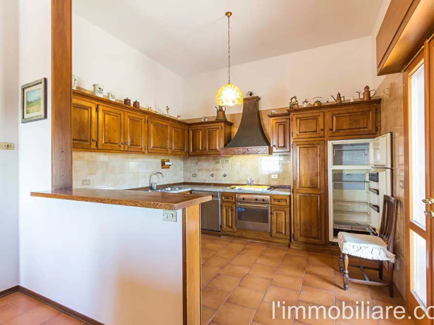 Immagine 26 di Rustico / casale in vendita  in via Pradelle 60 a Verona