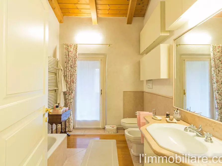 Immagine 24 di Villa in vendita  in Via Degli Archi 16 a San Pietro In Cariano