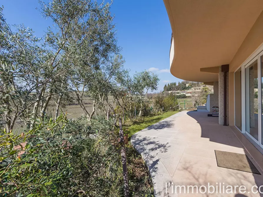 Immagine 38 di Villa in vendita  in Via Degli Archi 16 a San Pietro In Cariano