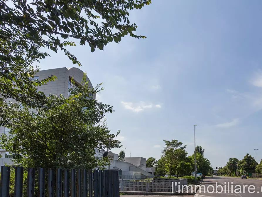 Immagine 8 di Ufficio in affitto  in Via Ca' Di Cozzi 39 a Verona