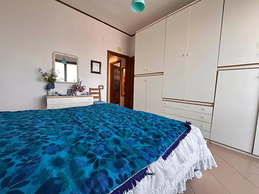 Immagine 14 di Appartamento in vendita  in Viale Claris a Cancello Ed Arnone