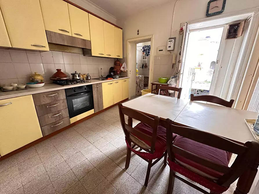 Immagine 8 di Appartamento in vendita  in Via Drengot 53 a Aversa