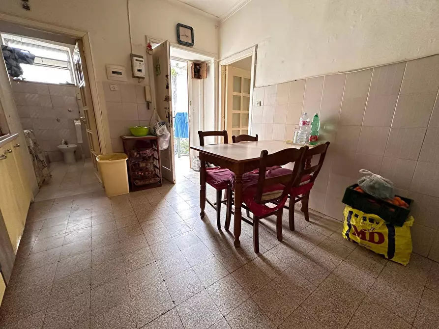 Immagine 12 di Appartamento in vendita  in Via Drengot 53 a Aversa