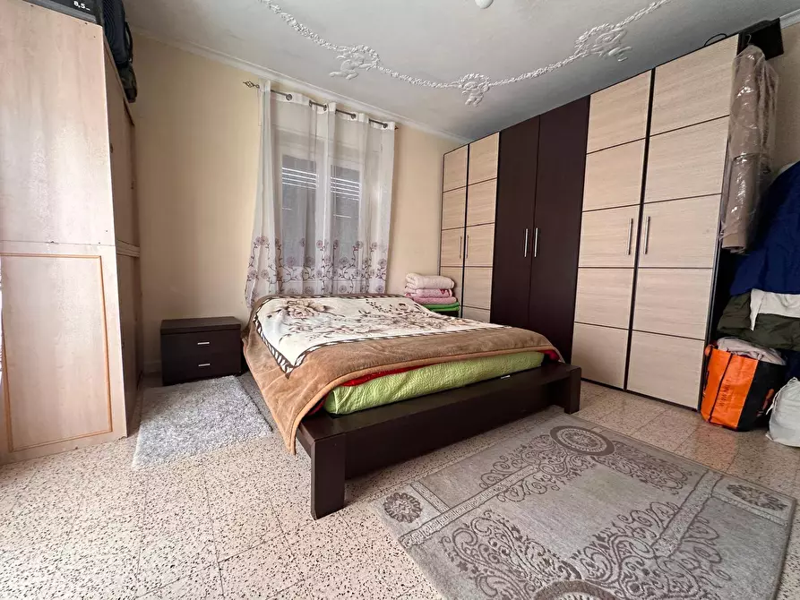 Immagine 17 di Appartamento in vendita  in Via Drengot 53 a Aversa