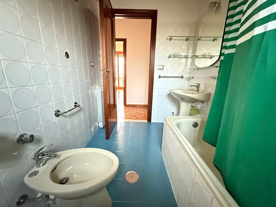 Immagine 25 di Appartamento in affitto  in Via Alois 13 a Caserta