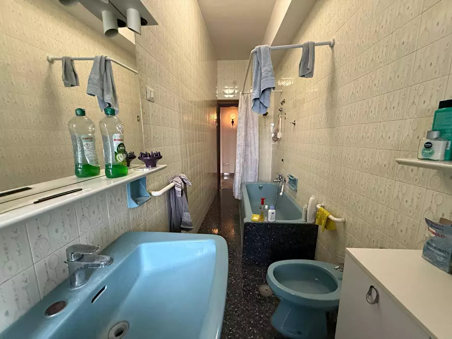 Immagine 10 di Camera in affitto  in Via Acquaviva 181 a Caserta