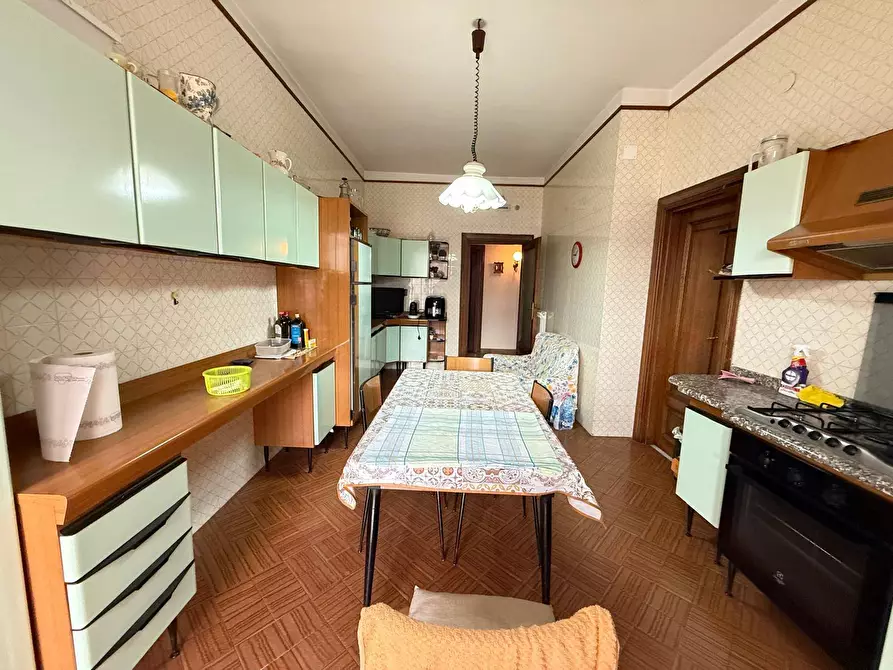 Immagine 16 di Camera in affitto  in Via Acquaviva 181 a Caserta