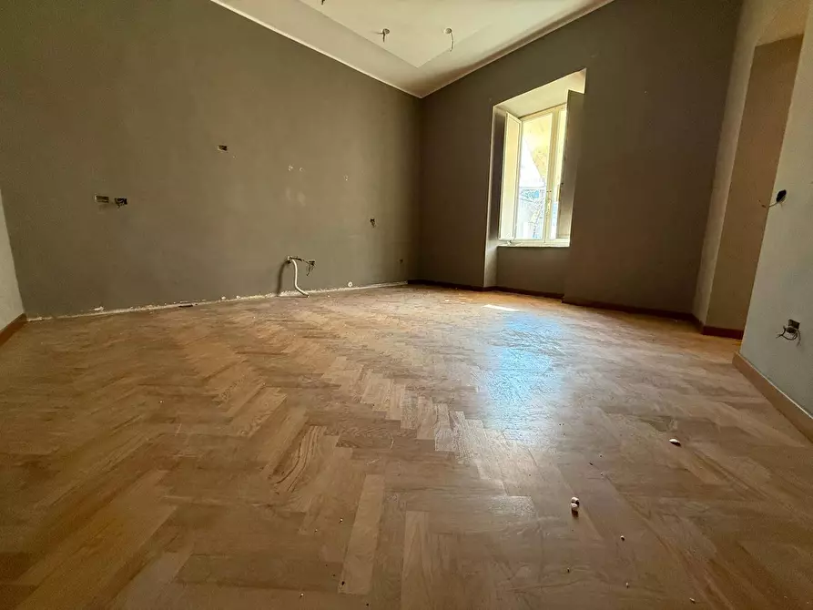 Immagine 13 di Appartamento in affitto  a Caserta