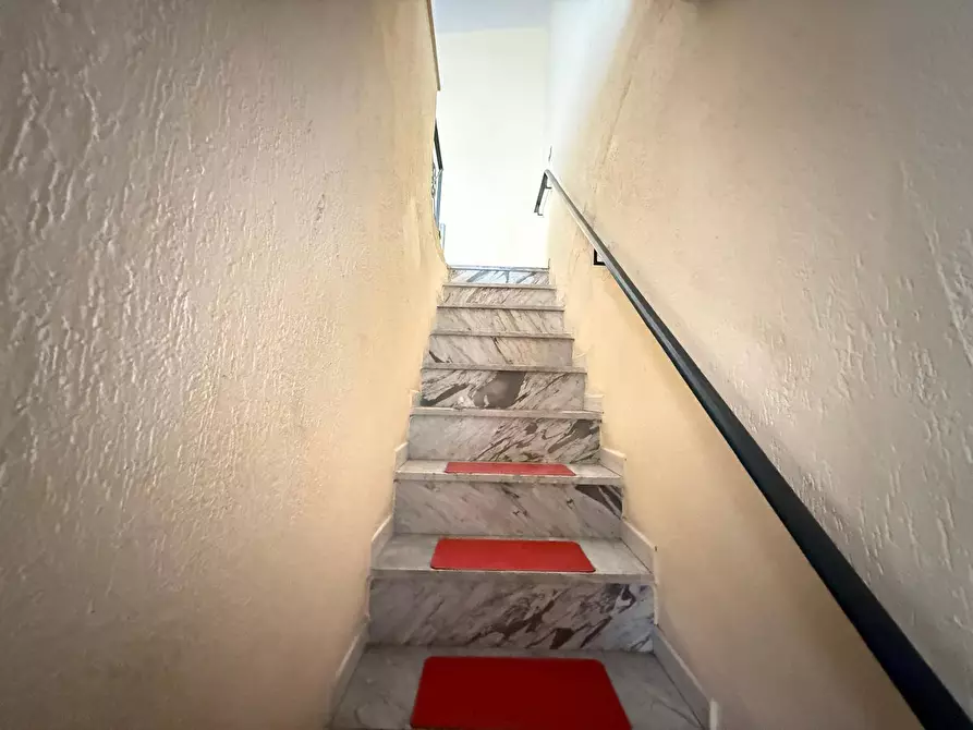 Immagine 11 di Multiproprietà in vendita  in Via Caprio Maddaloni 95 a Caserta