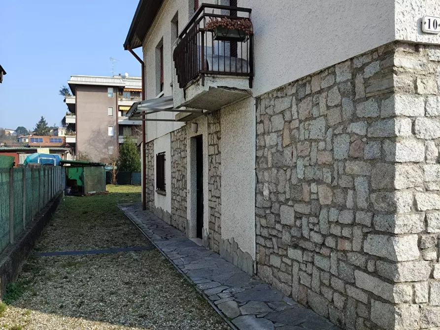 Immagine 18 di Villa in vendita  in Via Generale Giuseppe Perotti 10 a Gallarate