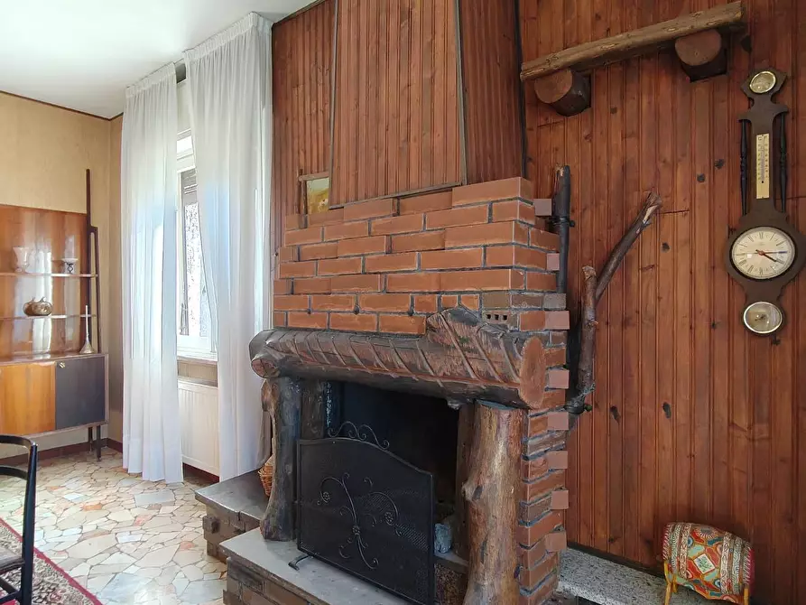 Immagine 5 di Villa in vendita  in Via Generale Giuseppe Perotti 10 a Gallarate