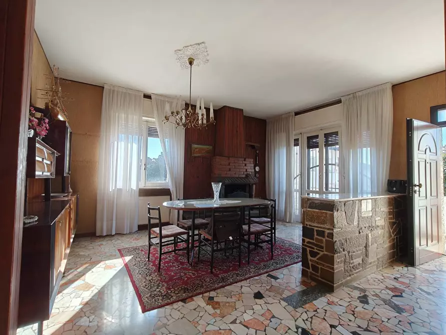 Immagine 4 di Villa in vendita  in Via Generale Giuseppe Perotti 10 a Gallarate