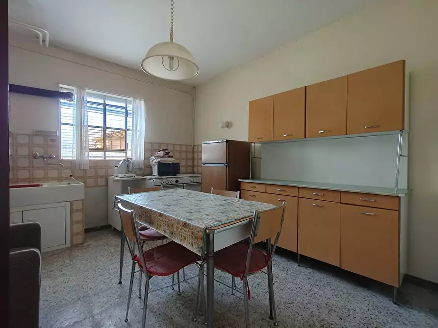 Immagine 25 di Villa in vendita  in Via Generale Giuseppe Perotti 10 a Gallarate