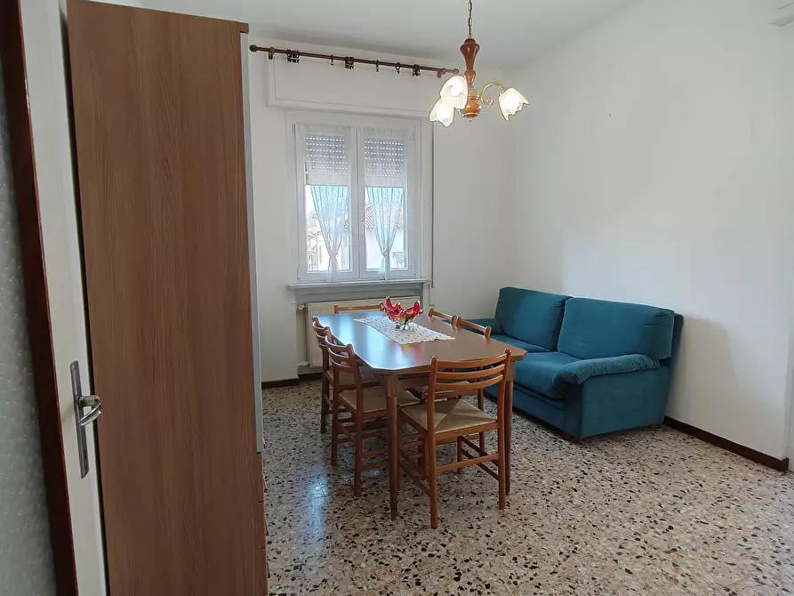 Immagine 6 di Villa in vendita  in Via Generale Giuseppe Perotti 10 a Gallarate