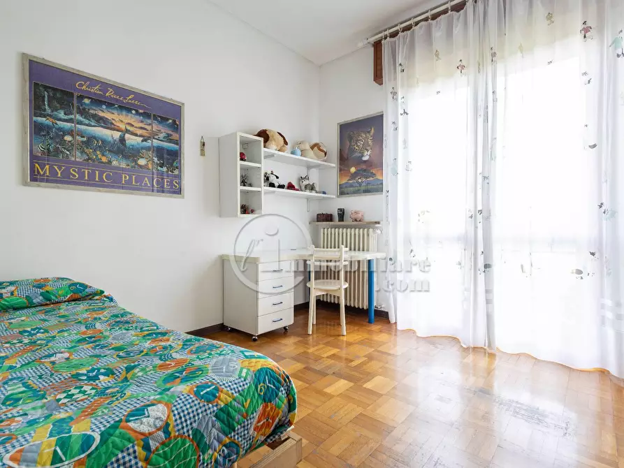 Immagine 27 di Villa in vendita  in via corbetta a Busto Arsizio