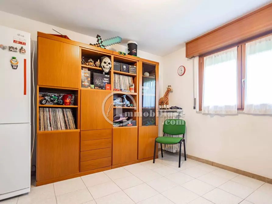 Immagine 36 di Villa in vendita  in via corbetta a Busto Arsizio