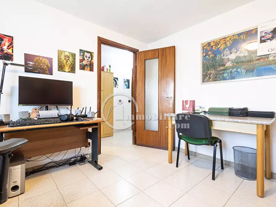 Immagine 37 di Villa in vendita  in via corbetta a Busto Arsizio