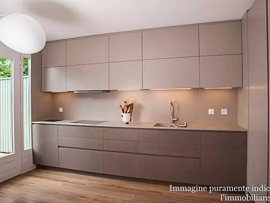 Immagine 4 di Appartamento in vendita  in Via Tolosetto Farinati Degli Uberti 3 a Verona