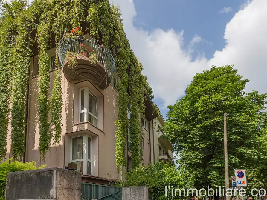 Immagine 13 di Appartamento in vendita  in Via Tolosetto Farinati Degli Uberti 3 a Verona