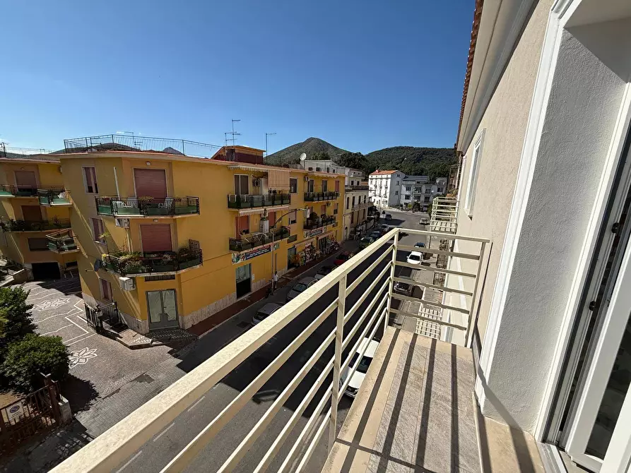 Immagine 25 di Appartamento in affitto  in Via Tescione 208 a Caserta