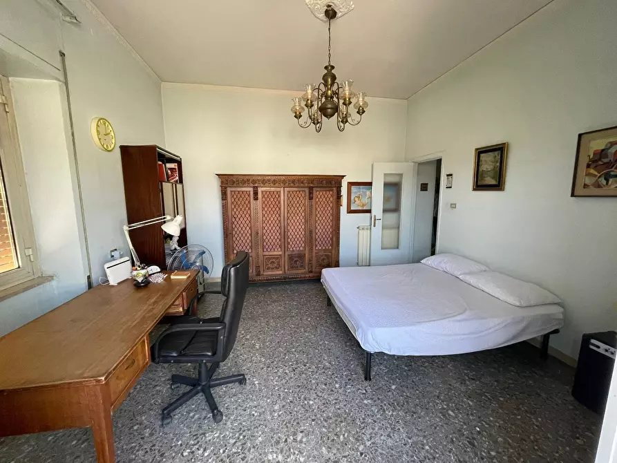Immagine 6 di Casa indipendente in vendita  in VIA MONDO 61 a Caserta