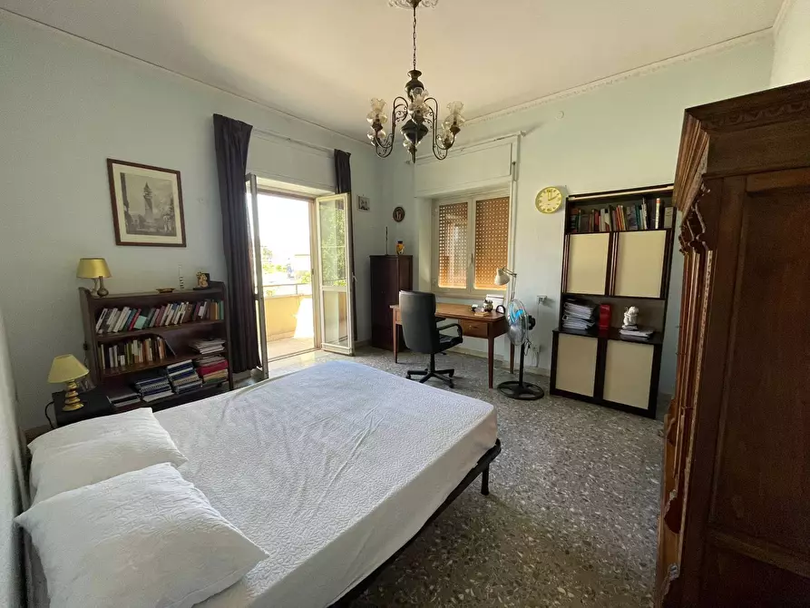 Immagine 8 di Casa indipendente in vendita  in VIA MONDO 61 a Caserta