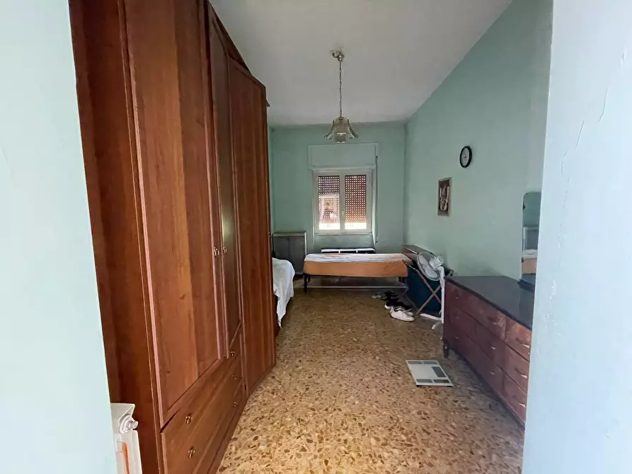 Immagine 26 di Casa indipendente in vendita  in VIA MONDO 61 a Caserta