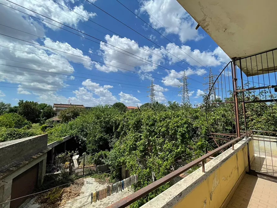 Immagine 30 di Casa indipendente in vendita  in VIA MONDO 61 a Caserta