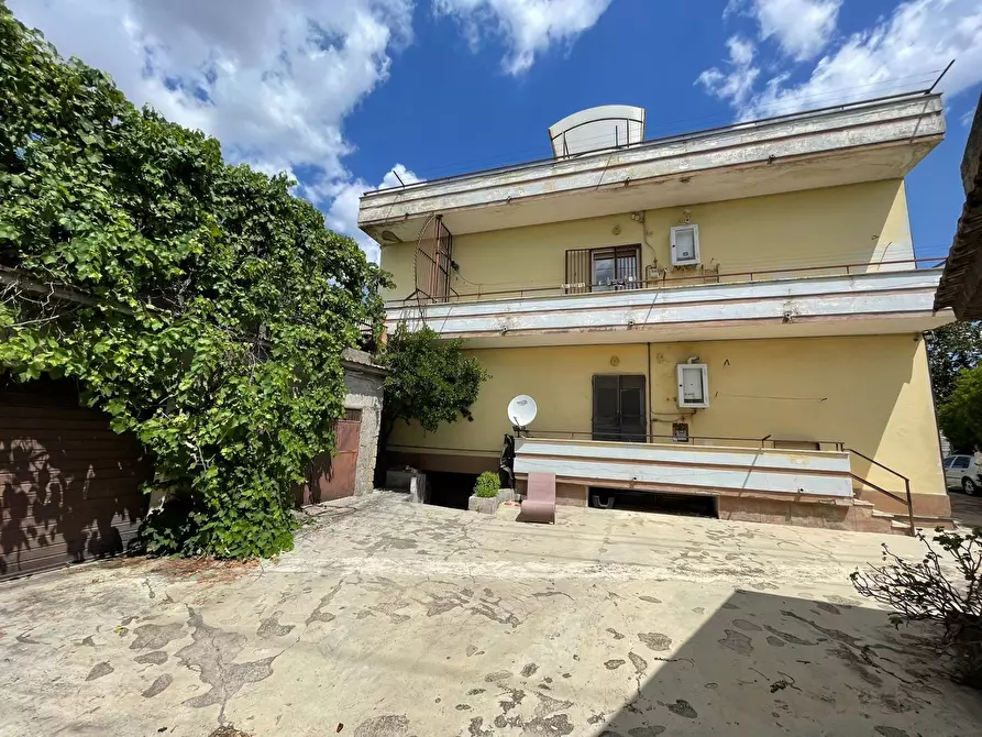 Immagine 34 di Casa indipendente in vendita  in VIA MONDO 61 a Caserta