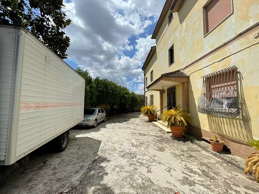 Immagine 39 di Casa indipendente in vendita  in VIA MONDO 61 a Caserta