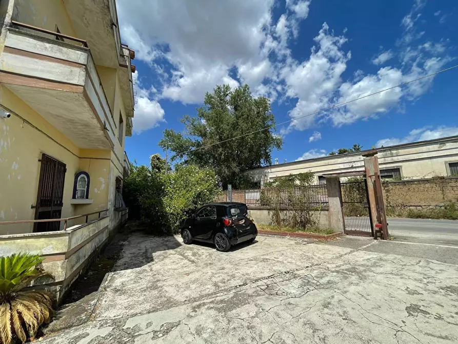 Immagine 5 di Casa indipendente in vendita  in VIA MONDO 61 a Caserta