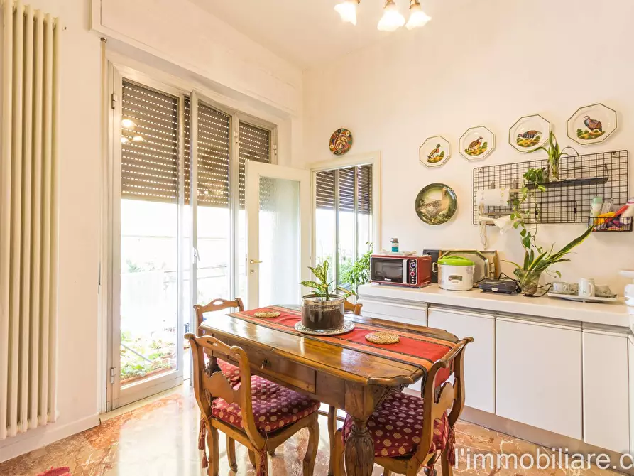 Immagine 7 di Appartamento in vendita  in Viale Colonnello Galliano 19 a Verona